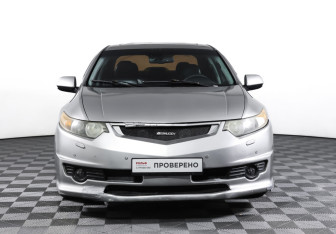 Подержанный автомобиль Honda Accord Sedan 2008 года (2 фото)