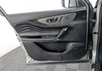 Подержанный автомобиль Exeed RX 2023 года (19 фото)