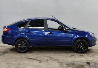 Подержанный автомобиль LADA (ВАЗ) Granta Liftback 2025 года (4 фото)
