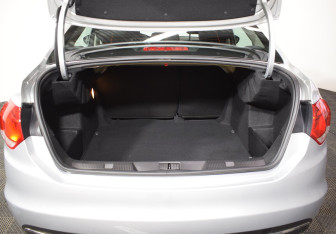 Подержанный автомобиль Citroen C4 Sedan 2020 года (23 фото)