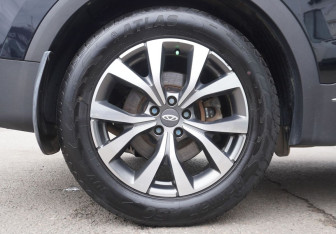 Подержанный автомобиль Chery Tiggo 7 Pro Max 2023 года (10 фото)