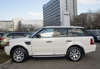 Подержанный автомобиль Land Rover Range Rover Sport 2008 года (6 фото)