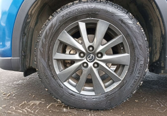 Подержанный автомобиль Mazda CX-5 2012 года (9 фото)