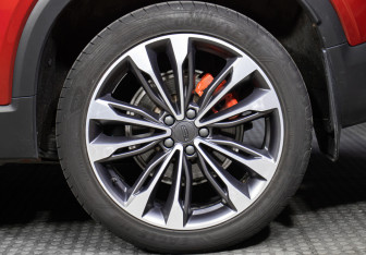 Подержанный автомобиль Geely Tugella 2021 года (26 фото)