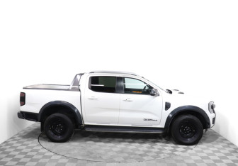 Подержанный автомобиль Ford Ranger 2023 года (4 фото)