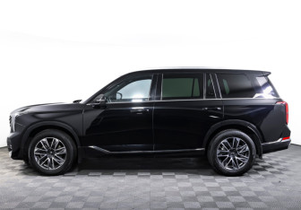 Подержанный автомобиль GAC GS8 2024 года (8 фото)