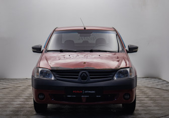 Подержанный автомобиль Renault Logan Sedan 2009 года (8 фото)