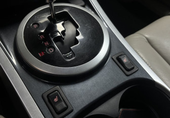 Подержанный автомобиль Mazda CX-7 2008 года (19 фото)