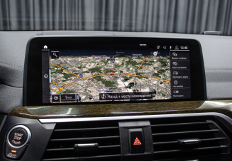 Подержанный автомобиль BMW X4 2020 года (22 фото)