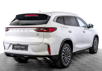 Подержанный автомобиль Exeed TXL 2023 года (5 фото)