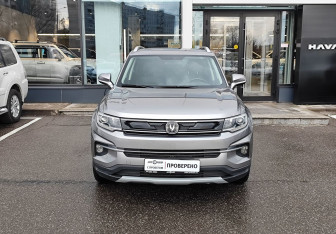 Подержанный автомобиль Changan CS35PLUS 2021 года (2 фото)