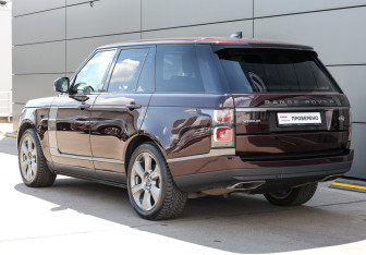 Подержанный автомобиль Land Rover Range Rover 2018 года (7 фото)