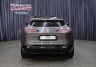 Подержанный автомобиль Avatr 07 2024 года (6 фото)