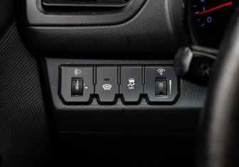 Подержанный автомобиль Kia Rio Hatchback 2012 года (14 фото)