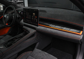 Подержанный автомобиль Zeekr 001 2023 года (9 фото)