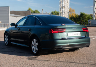 Подержанный автомобиль Audi A6 Sedan 2016 года (7 фото)