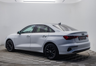 Подержанный автомобиль Audi A3 Sedan 2021 года (3 фото)