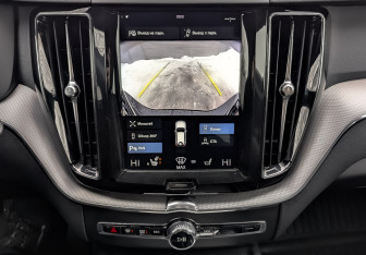 Подержанный автомобиль Volvo XC60 2018 года (23 фото)