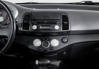 Подержанный автомобиль Nissan Micra Hatchback 2007 года (13 фото)