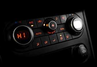 Подержанный автомобиль Nissan Qashqai 2013 года (25 фото)