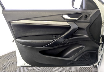 Подержанный автомобиль LADA (ВАЗ) Vesta Sedan 2023 года (19 фото)