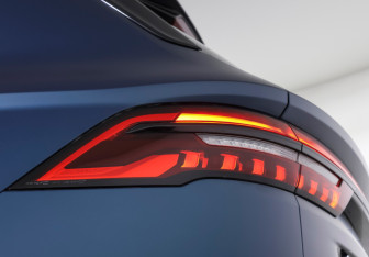 Подержанный автомобиль Geely Monjaro 2023 года (24 фото)