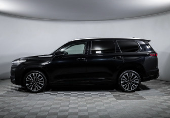 Подержанный автомобиль Exeed VX 2023 года (8 фото)