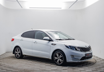 Подержанный автомобиль Kia Rio Sedan 2014 года (3 фото)