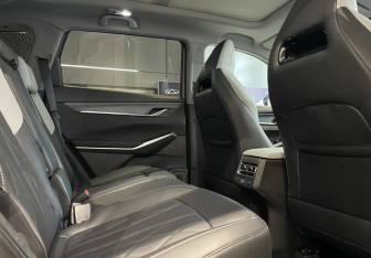 Подержанный автомобиль Changan CS75PLUS 2024 года (12 фото)