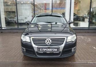 Подержанный автомобиль Volkswagen Passat Sedan 2008 года (2 фото)