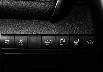 Подержанный автомобиль Toyota Camry Sedan 2020 года (15 фото)