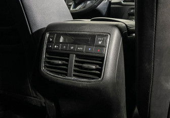 Подержанный автомобиль Mazda CX-9 2019 года (21 фото)