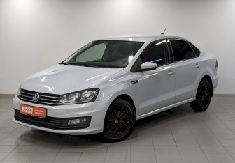 Подержанный автомобиль Volkswagen Polo Sedan 2020 года (1 фото)