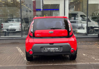 Подержанный автомобиль Kia Soul 2014 года (7 фото)