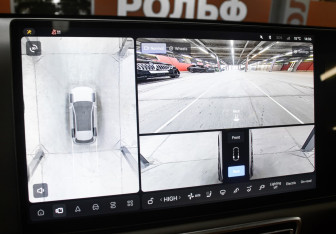 Подержанный автомобиль LiXiang L6 2024 года (28 фото)