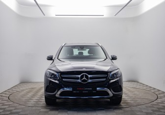 Подержанный автомобиль Mercedes-Benz GLC Coupe 2017 года (2 фото)
