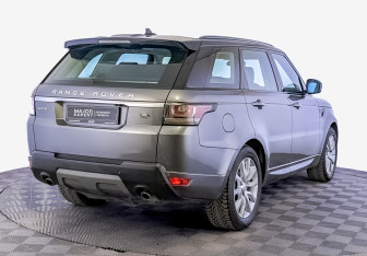 Подержанный автомобиль Land Rover Range Rover Sport 2015 года (5 фото)