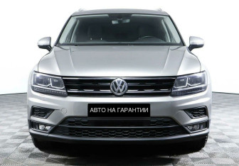 Подержанный автомобиль Volkswagen Tiguan 2017 года (2 фото)