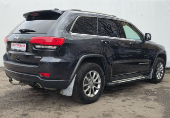 Подержанный автомобиль Jeep Grand Cherokee 2014 года (5 фото)