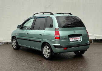 Подержанный автомобиль Hyundai Matrix 2005 года (7 фото)