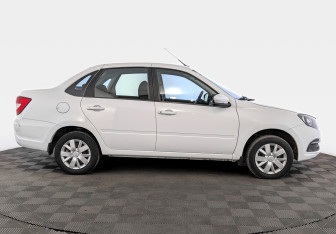 Подержанный автомобиль LADA (ВАЗ) Granta Sedan 2023 года (4 фото)