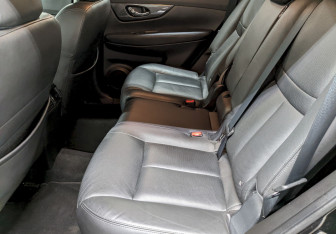 Подержанный автомобиль Nissan X-Trail 2018 года (16 фото)