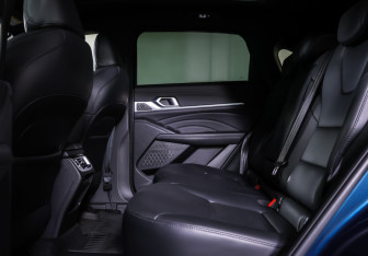 Подержанный автомобиль Haval F7 2024 года (12 фото)