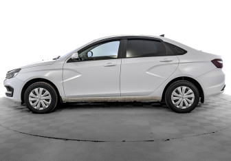 Подержанный автомобиль LADA (ВАЗ) Vesta Sedan 2024 года (8 фото)