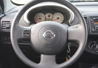 Подержанный автомобиль Nissan Micra Hatchback 2008 года (13 фото)