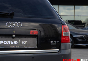 Подержанный автомобиль Audi A6 allroad 2000 года (28 фото)