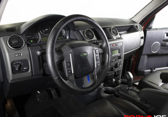Подержанный автомобиль Land Rover Discovery 2005 года (9 фото)