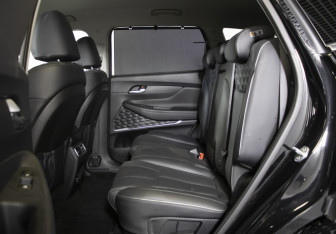 Подержанный автомобиль Hyundai Santa Fe 2021 года (11 фото)