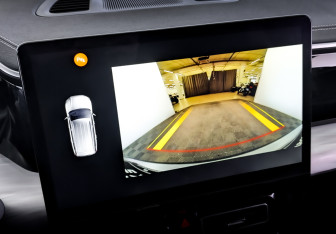 Подержанный автомобиль GAC GS8 2024 года (28 фото)