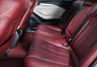 Подержанный автомобиль Mazda 6 Sedan 2021 года (21 фото)